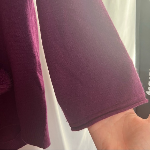 In Cashmere Cashmere Dyed Mink Fur Lightweight Sweater, size Medium - Picture 7 of 8